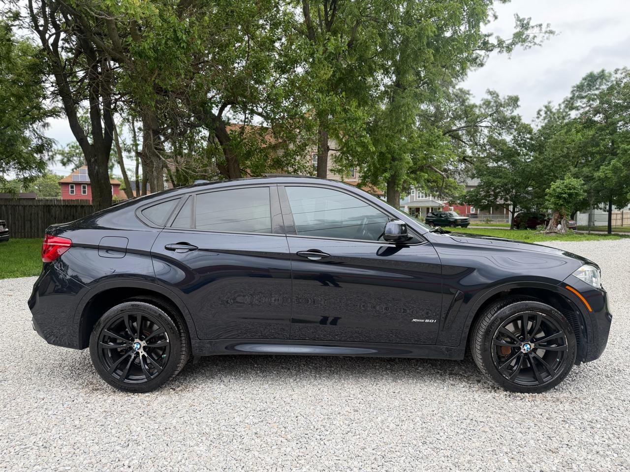BMW X6 xDrive50i 2016