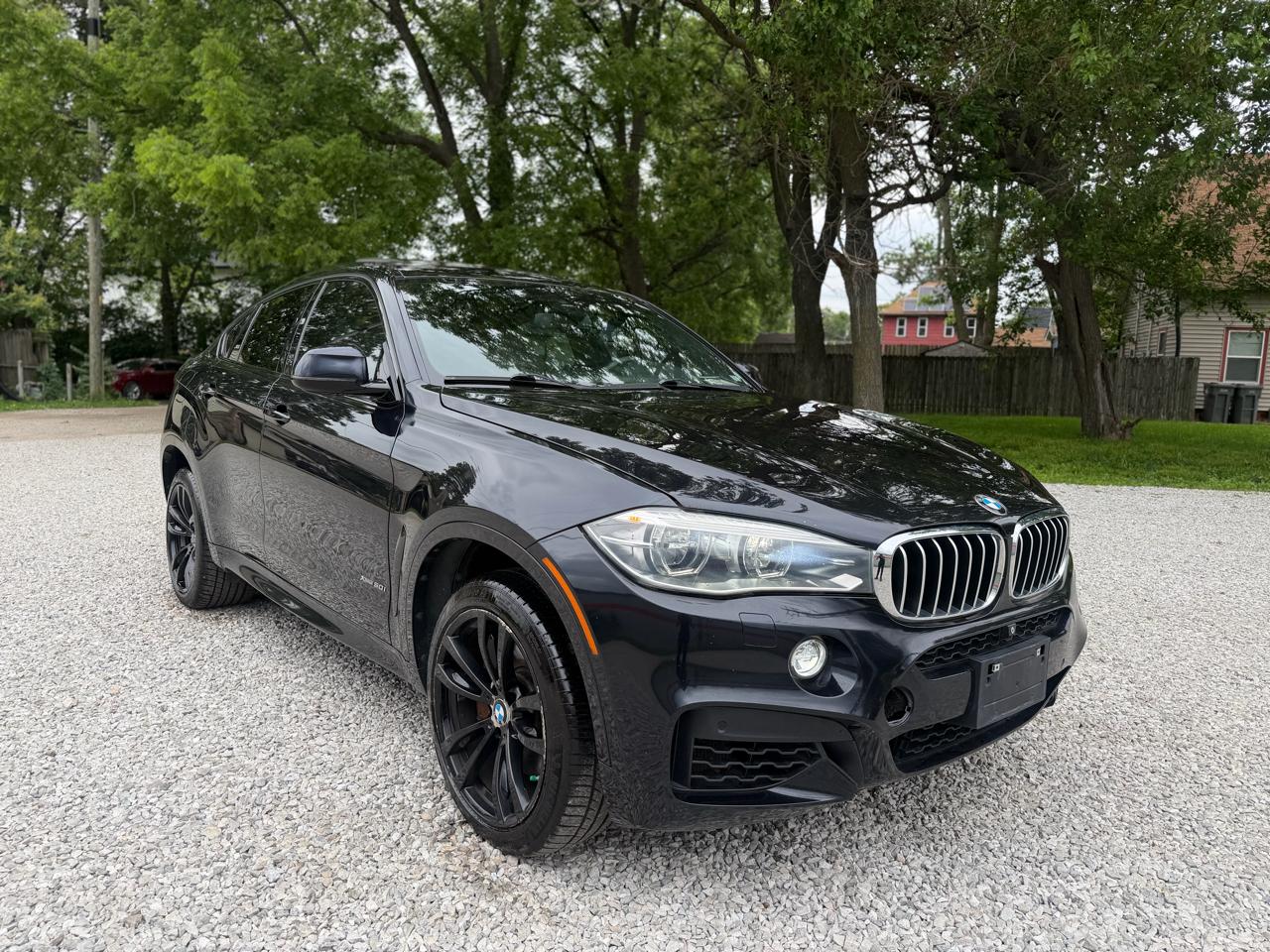 BMW X6 xDrive50i 2016