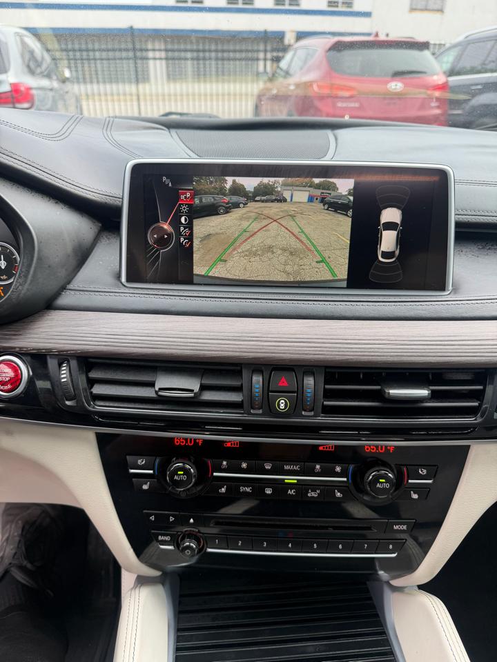 BMW X6 xDrive50i 2016