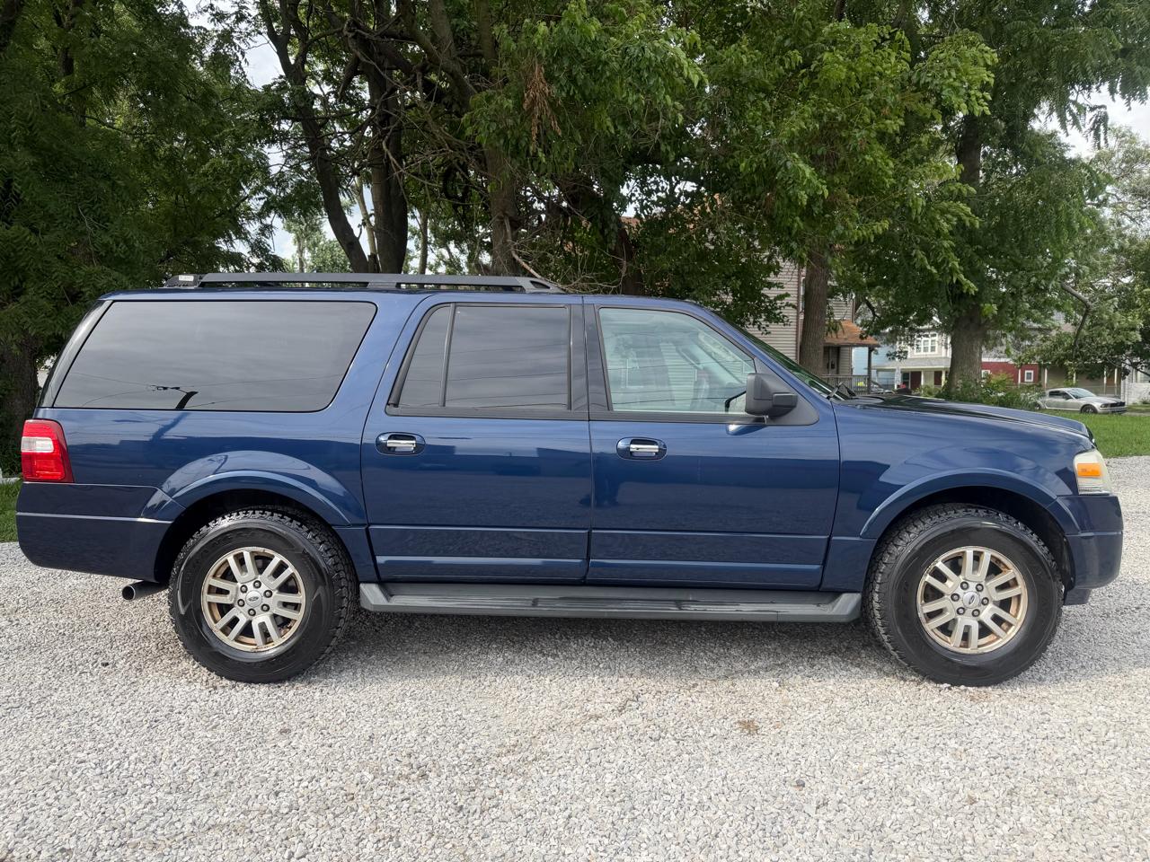 Ford Expedition EL King Ranch 4WD 2012
