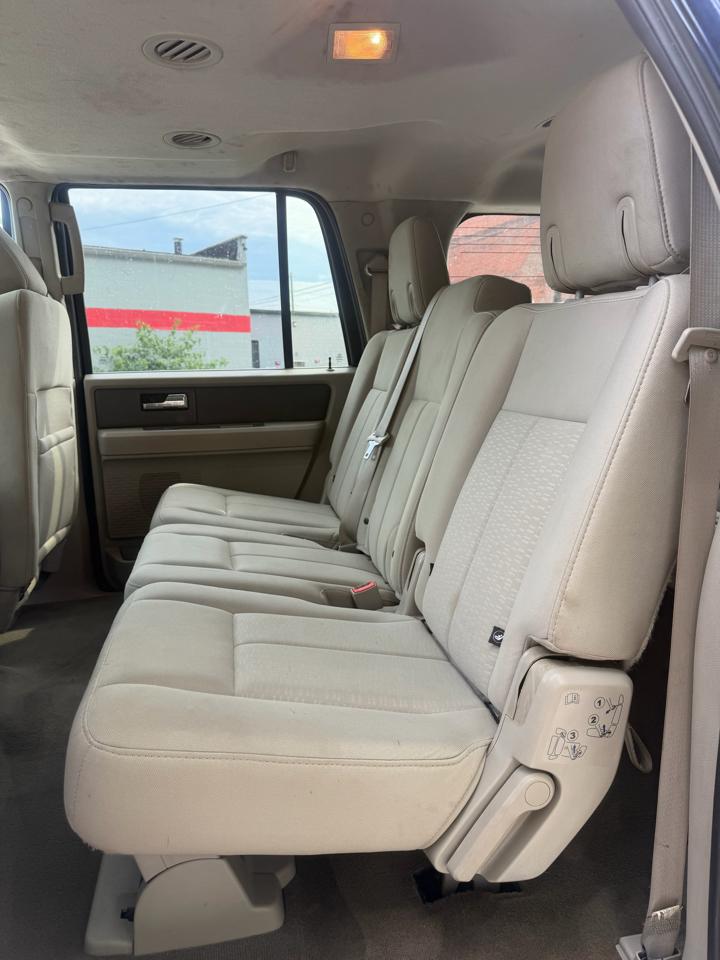 Ford Expedition EL King Ranch 4WD 2012