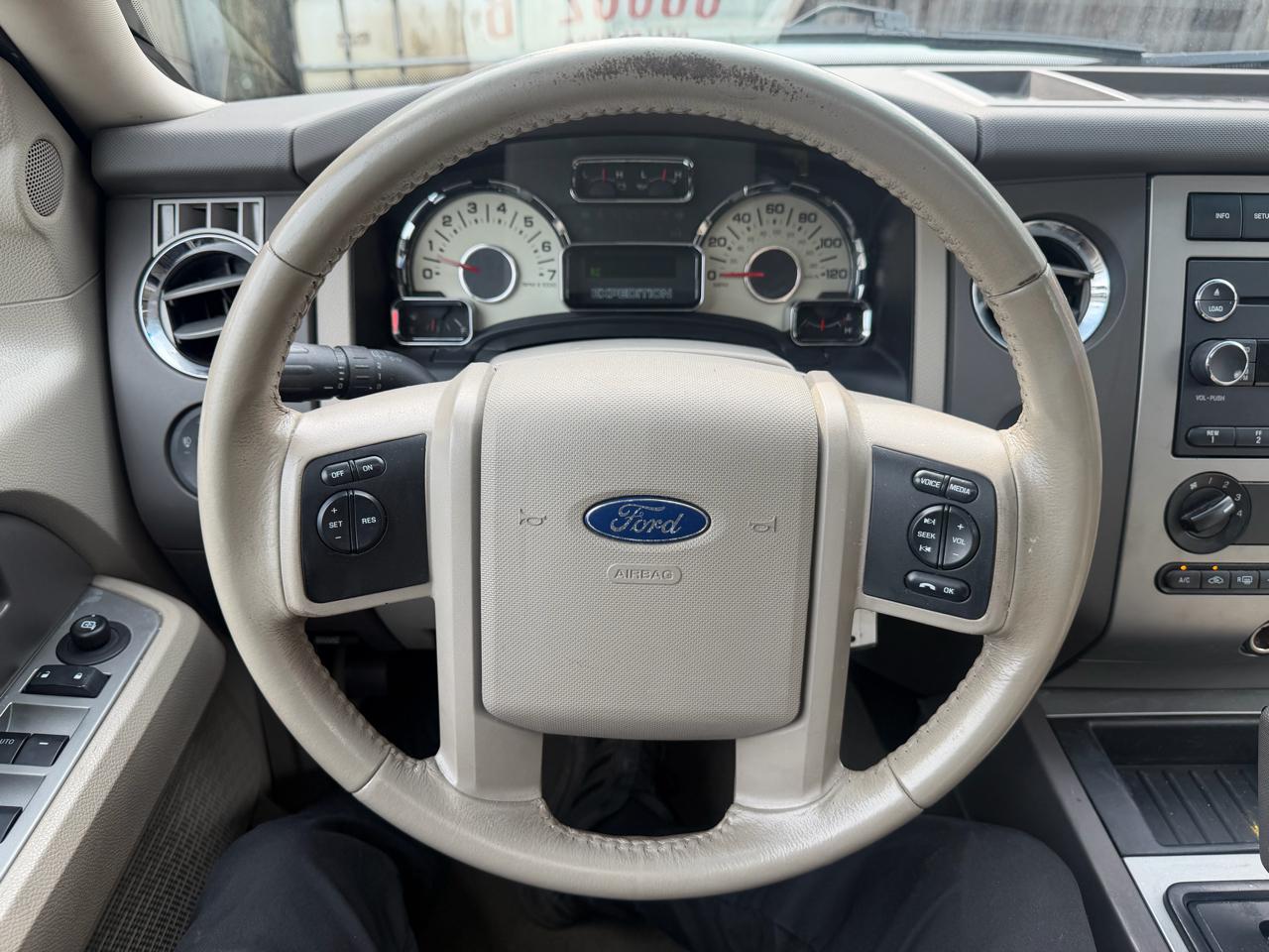Ford Expedition EL King Ranch 4WD 2012