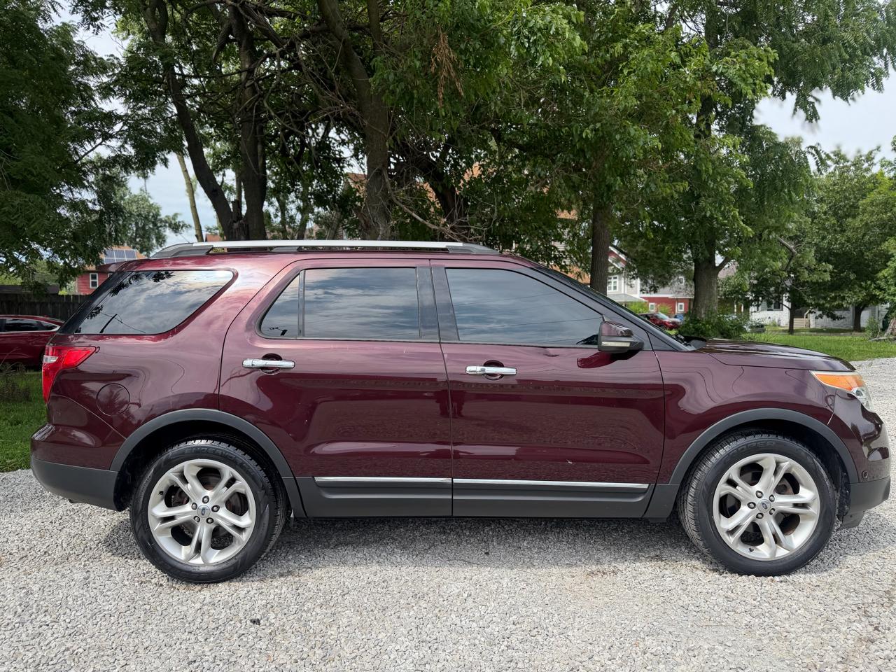 Ford Explorer Limited 4WD 2011