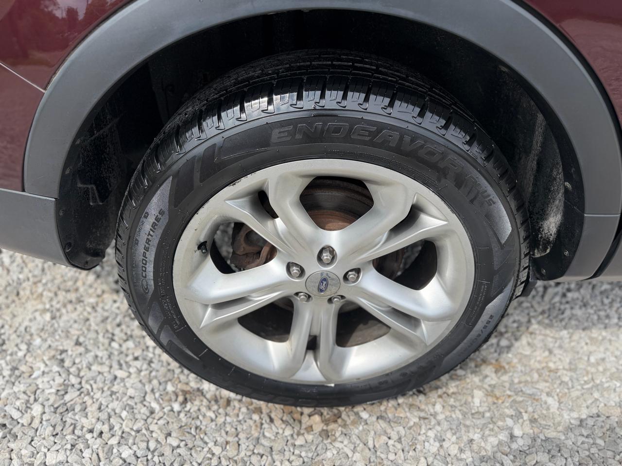 Ford Explorer Limited 4WD 2011
