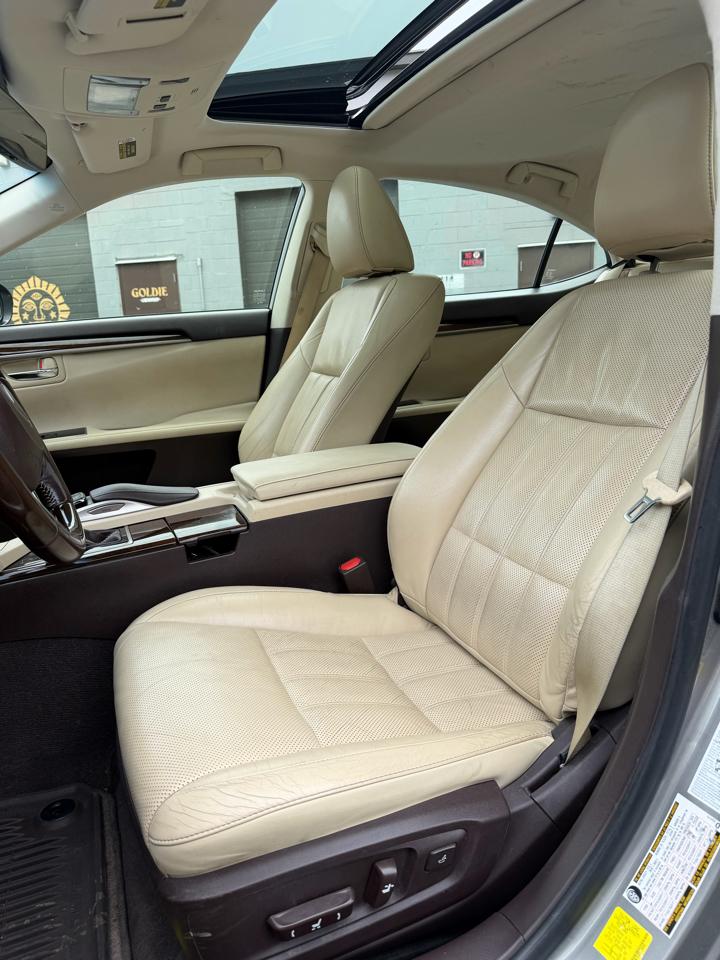 Lexus ES 350 Sedan 2016