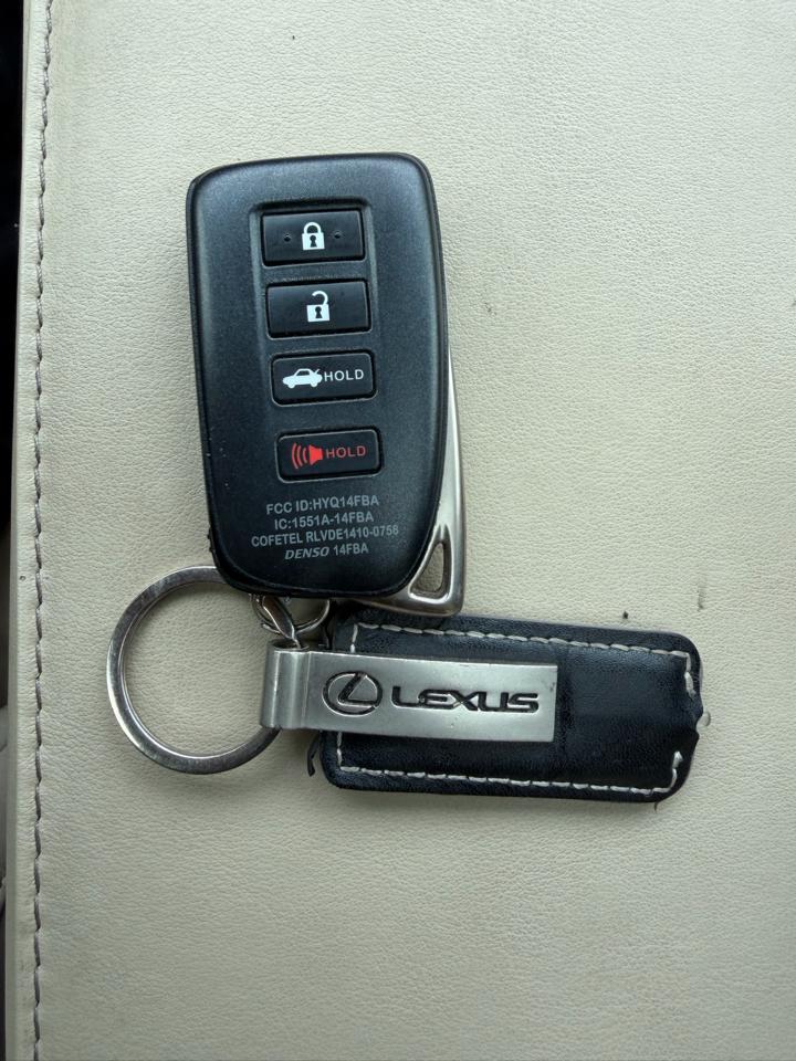 Lexus ES 350 Sedan 2016