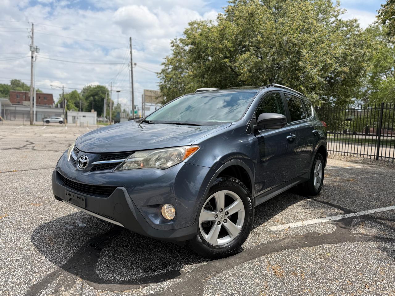 Toyota RAV4 XLE AWD 2014