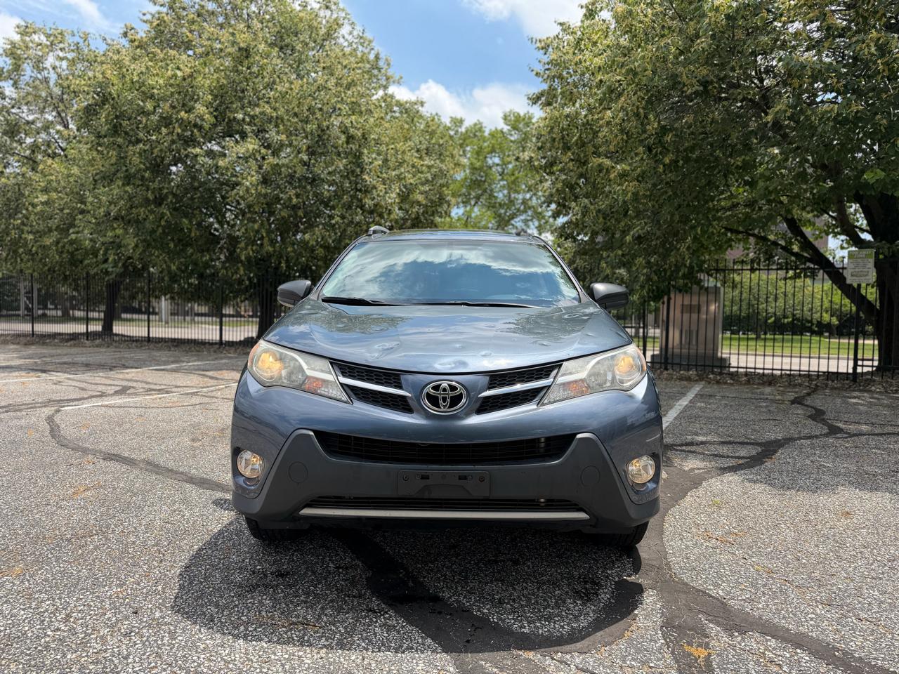 Toyota RAV4 XLE AWD 2014