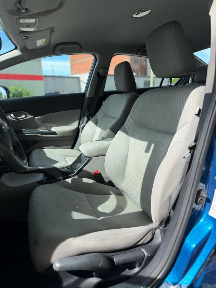 Honda Civic LX Sedan CVT 2015