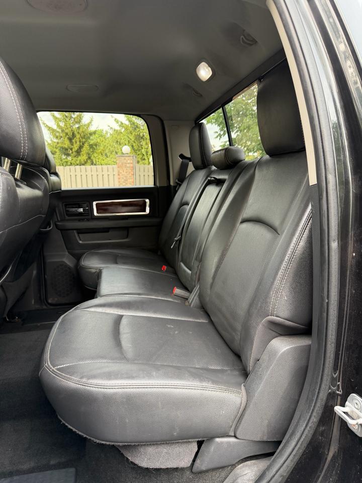 Dodge 2500 Laramie Crew Cab LWB 4WD 2011