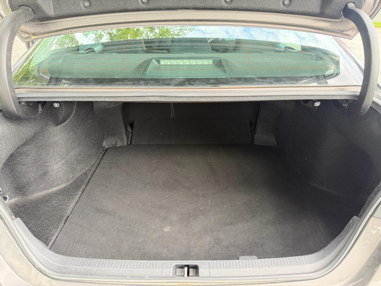 Toyota Camry L 2019