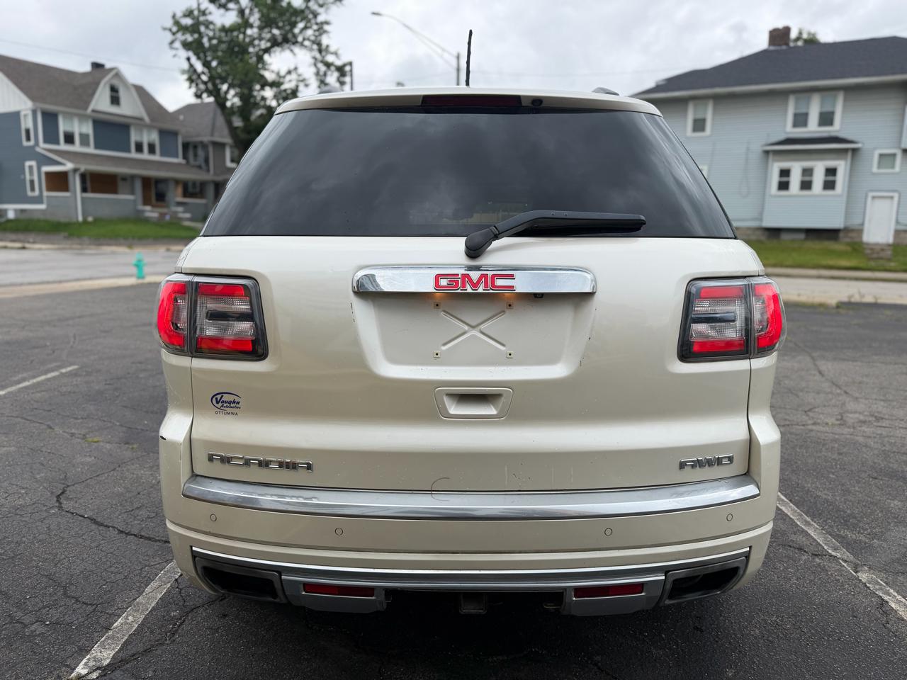 GMC Acadia  2014