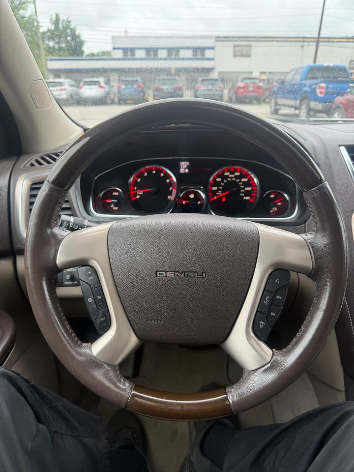 GMC Acadia  2014