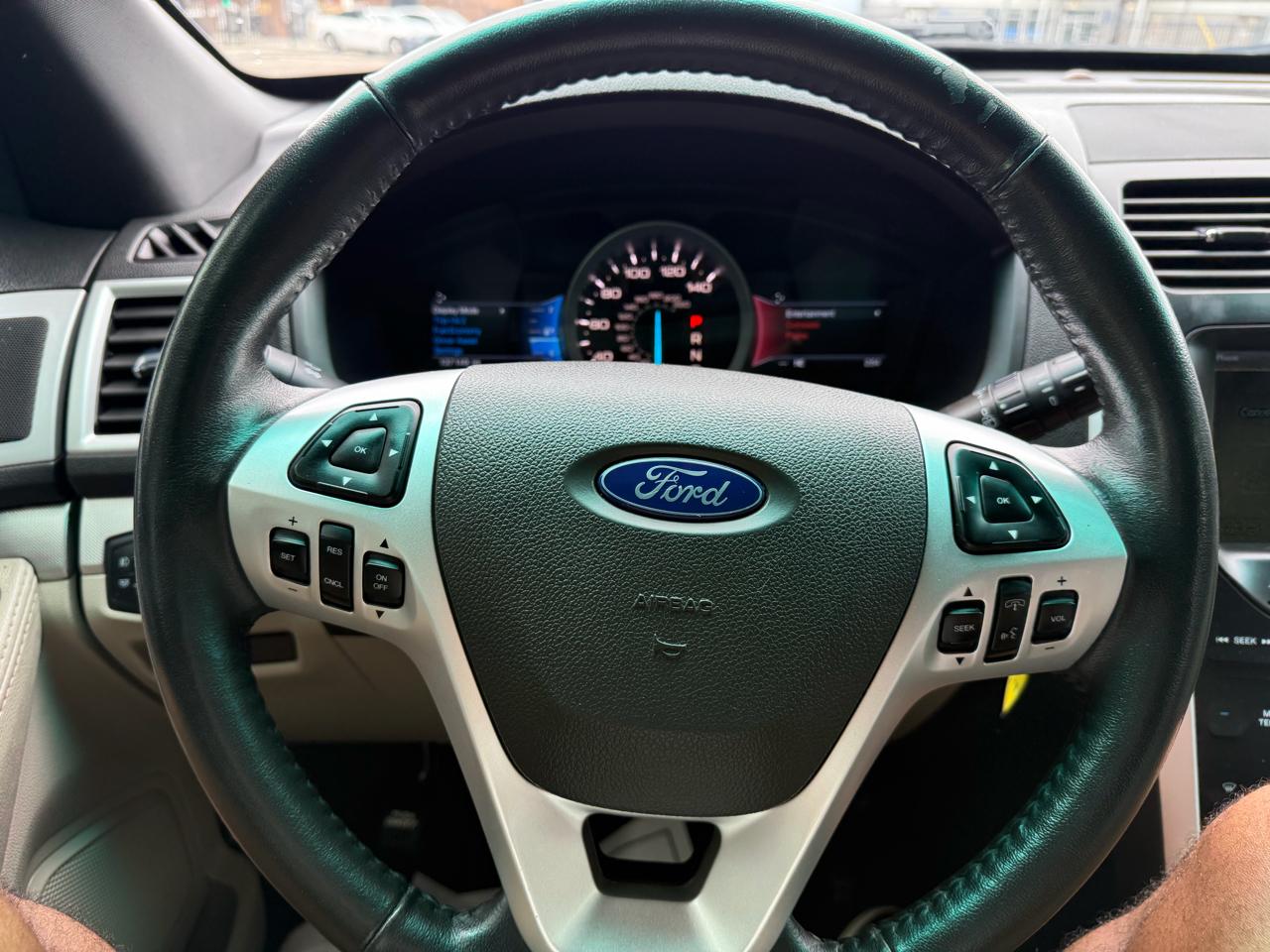 Ford Explorer XLT FWD 2015