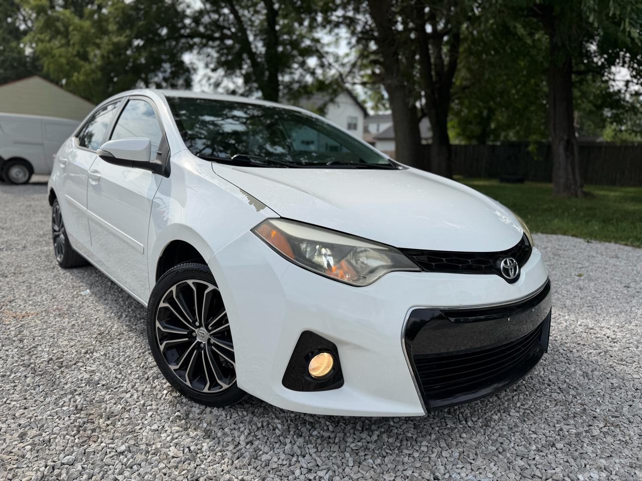 Toyota Corolla LE CVT 2015