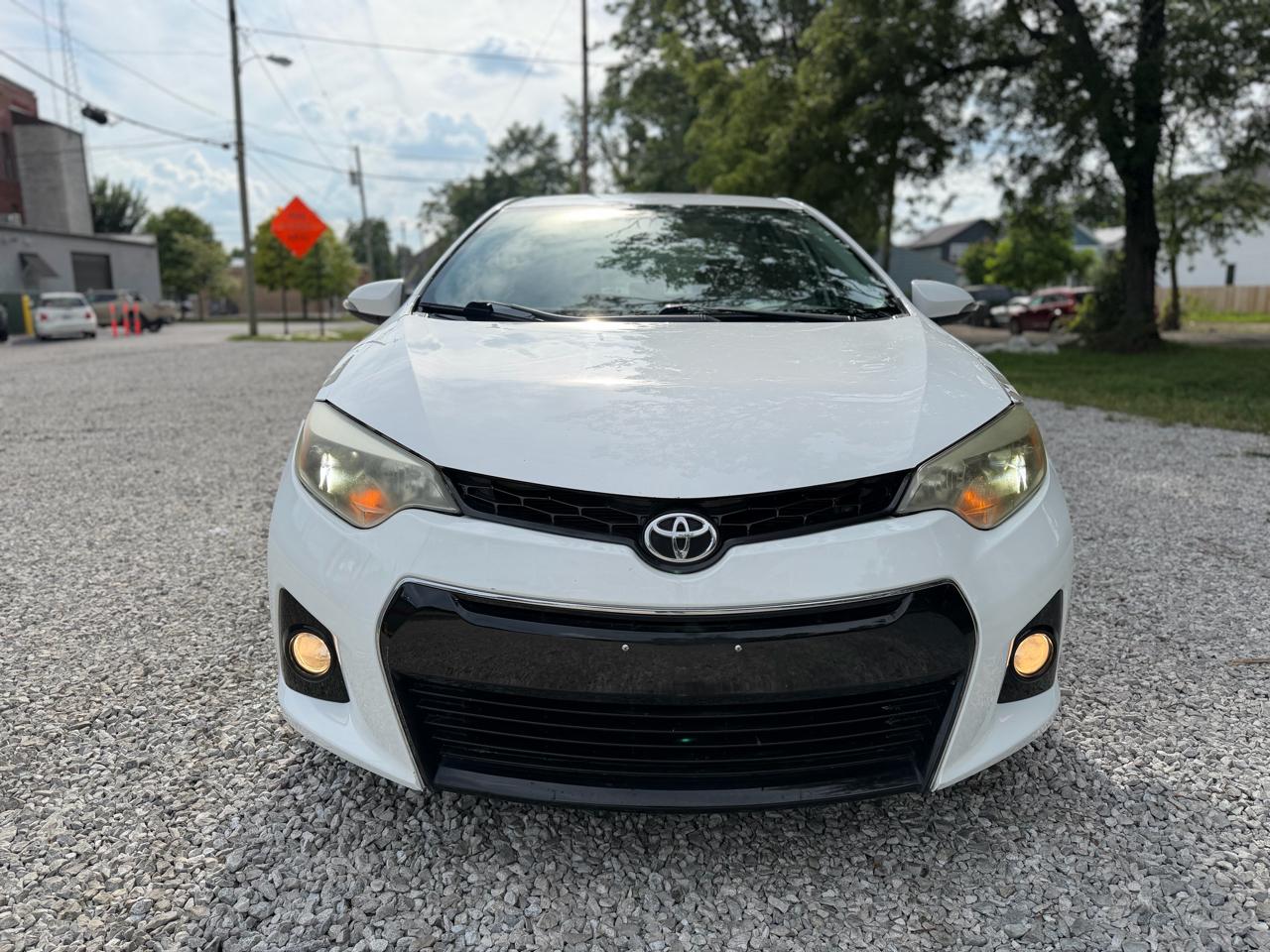 Toyota Corolla LE CVT 2015