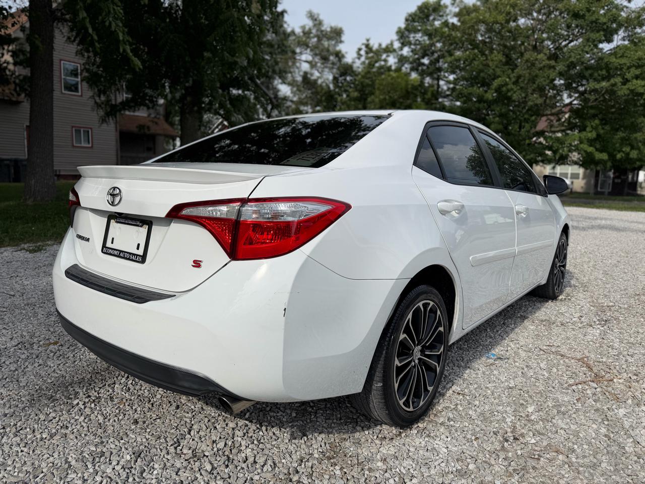 Toyota Corolla LE CVT 2015