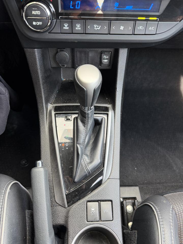 Toyota Corolla LE CVT 2015