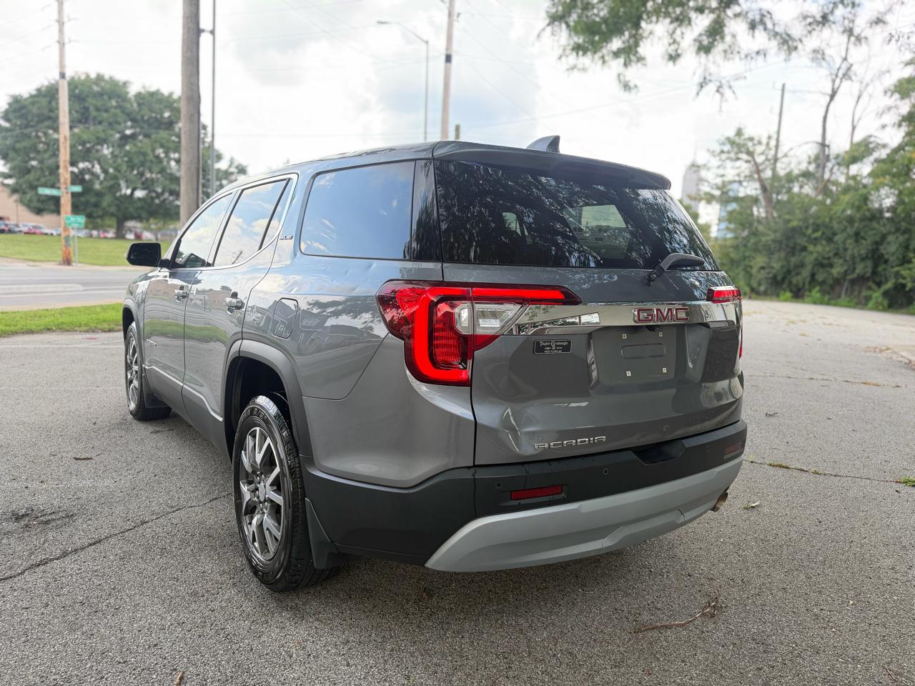 GMC Acadia SLE 2020
