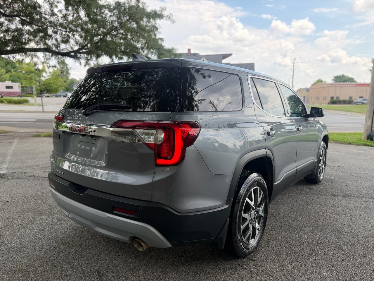 GMC Acadia SLE 2020