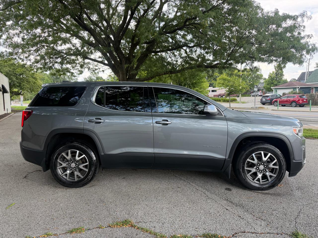 GMC Acadia SLE 2020
