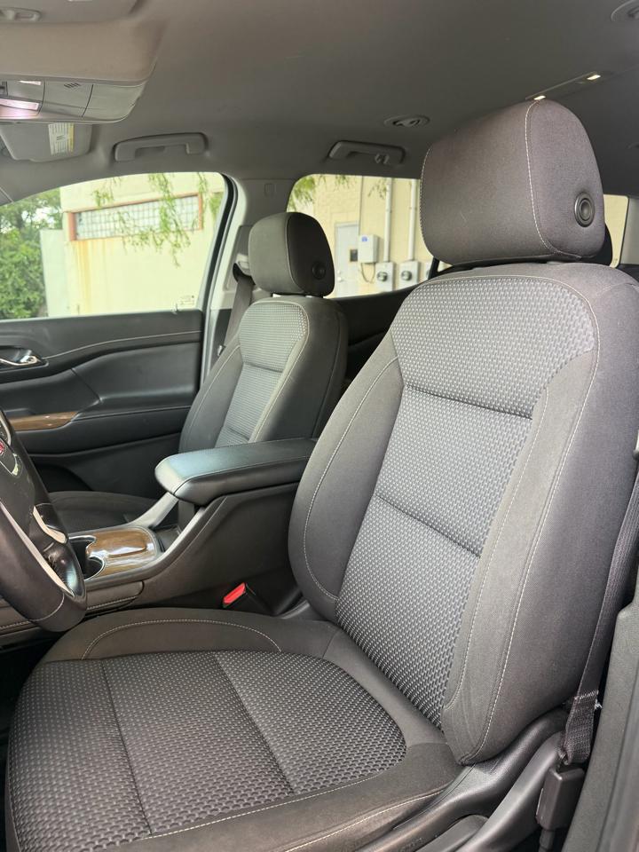 GMC Acadia SLE 2020