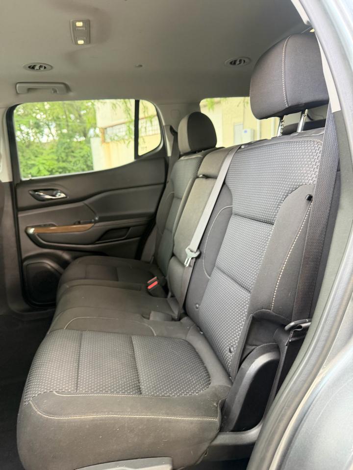 GMC Acadia SLE 2020