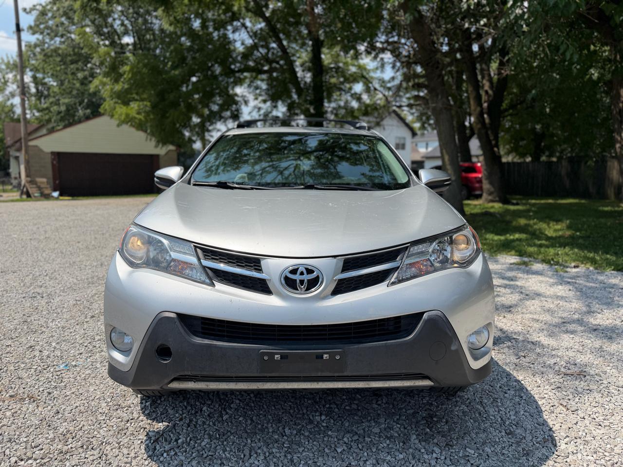 Toyota RAV4 XLE AWD 2013