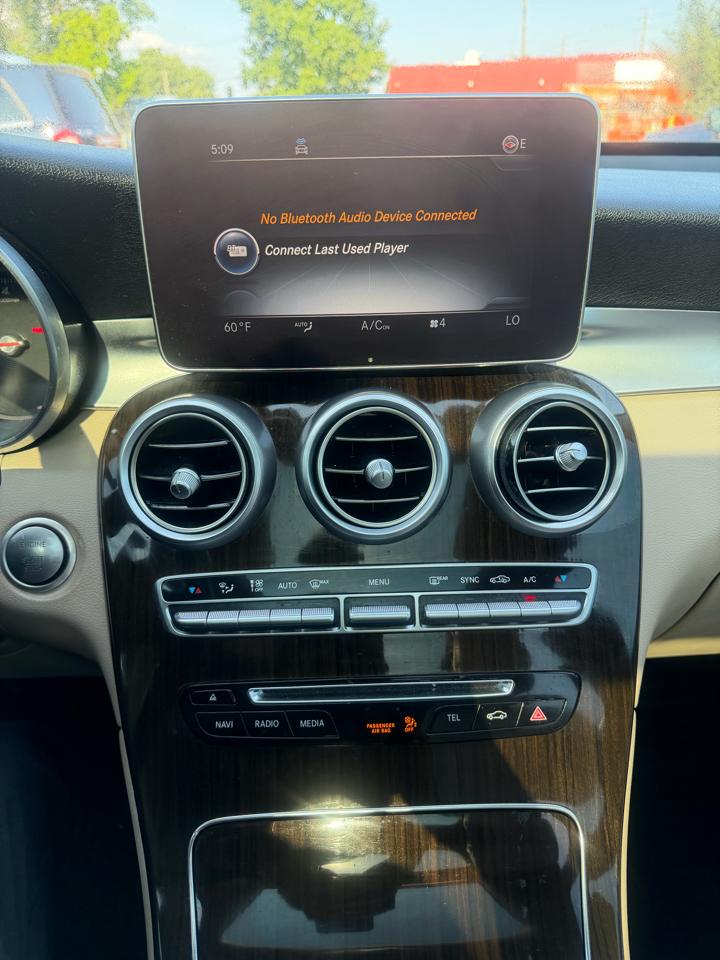 Mercedes-Benz GLC-Class GLC300 4MATIC 2019