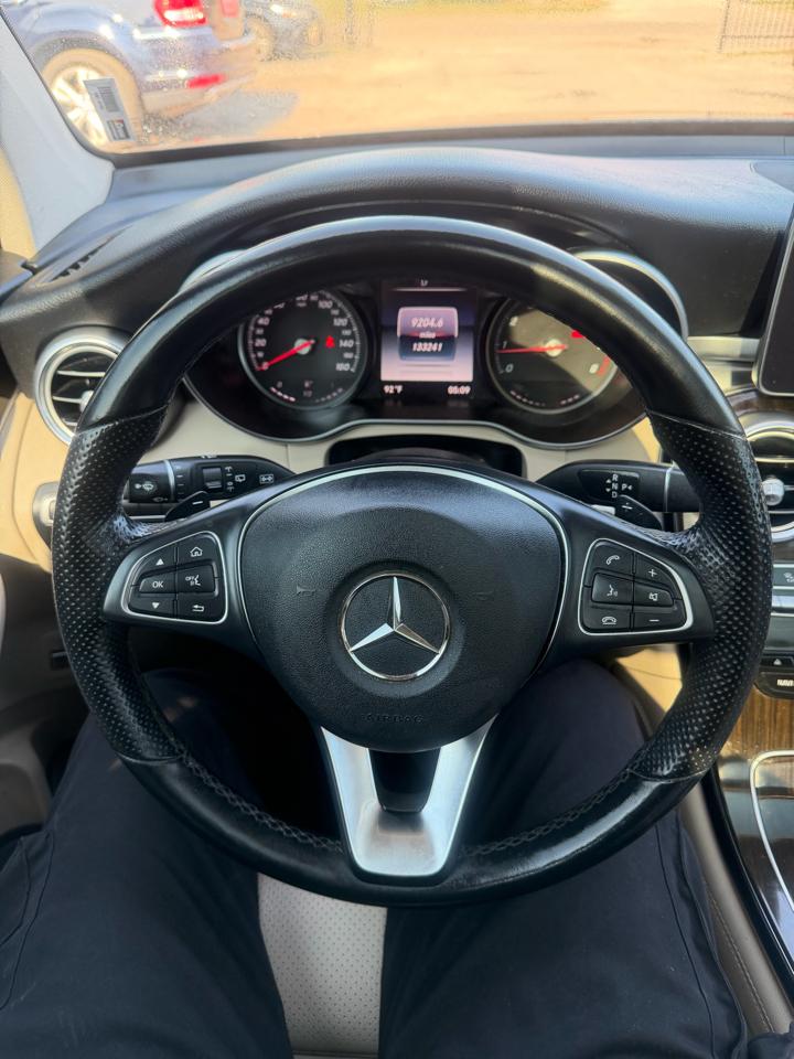 Mercedes-Benz GLC-Class GLC300 4MATIC 2019