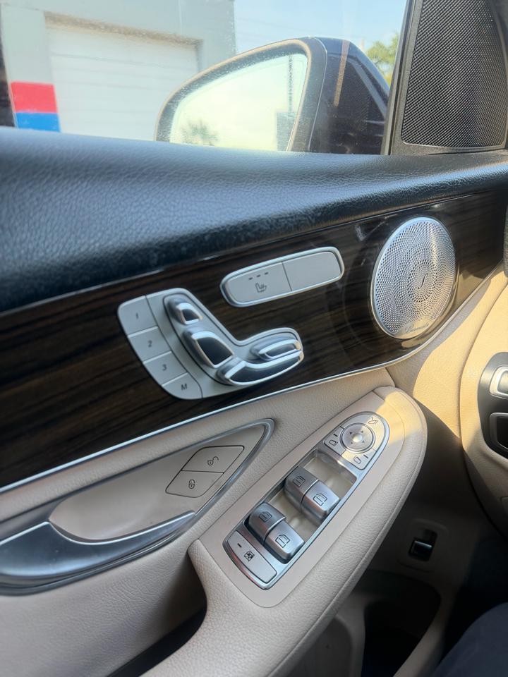 Mercedes-Benz GLC-Class GLC300 4MATIC 2019