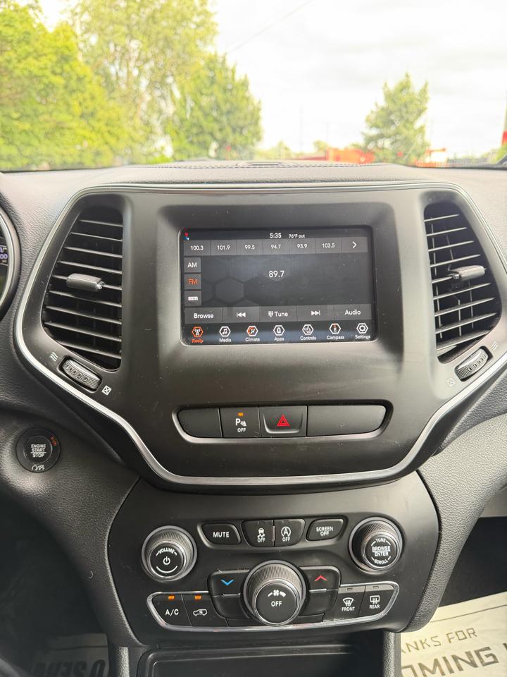 Jeep Cherokee Latitude Plus 4WD 2019