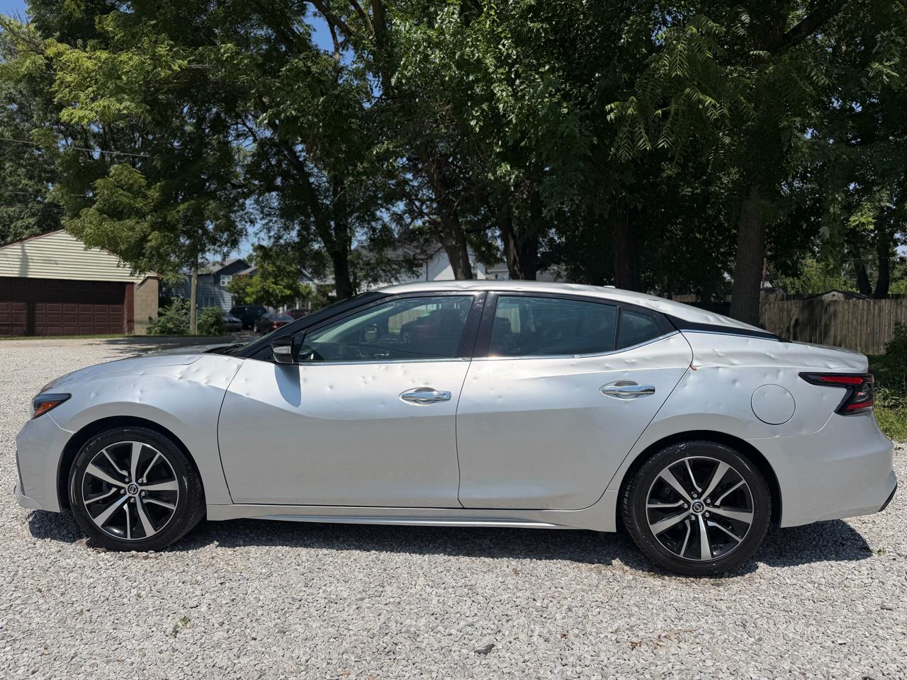 Nissan Maxima  2022