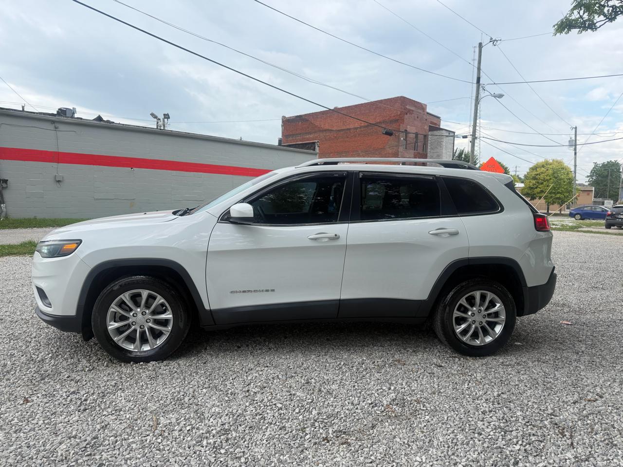 Jeep Cherokee Latitude FWD 2019