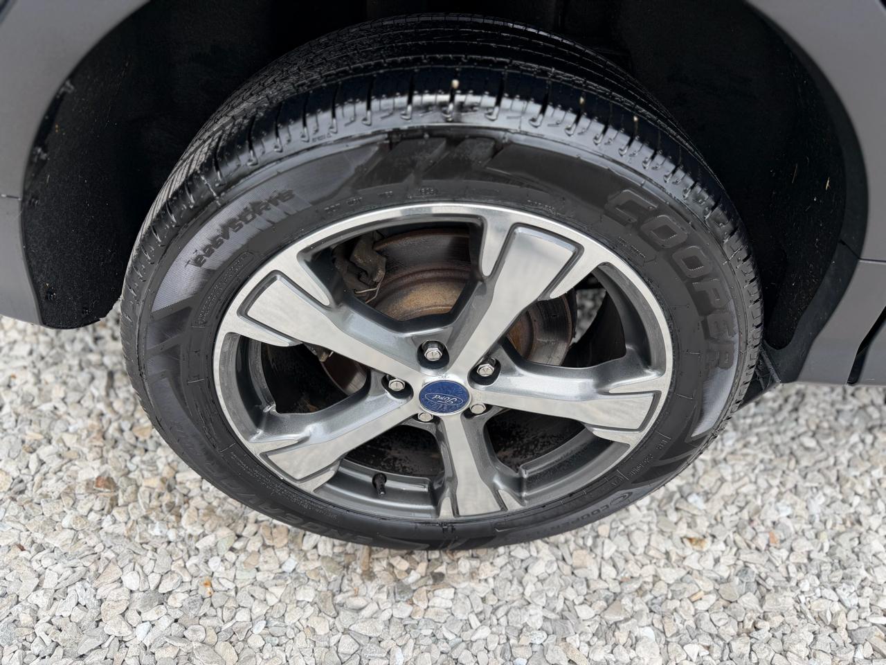 Ford Escape SE FWD 2017