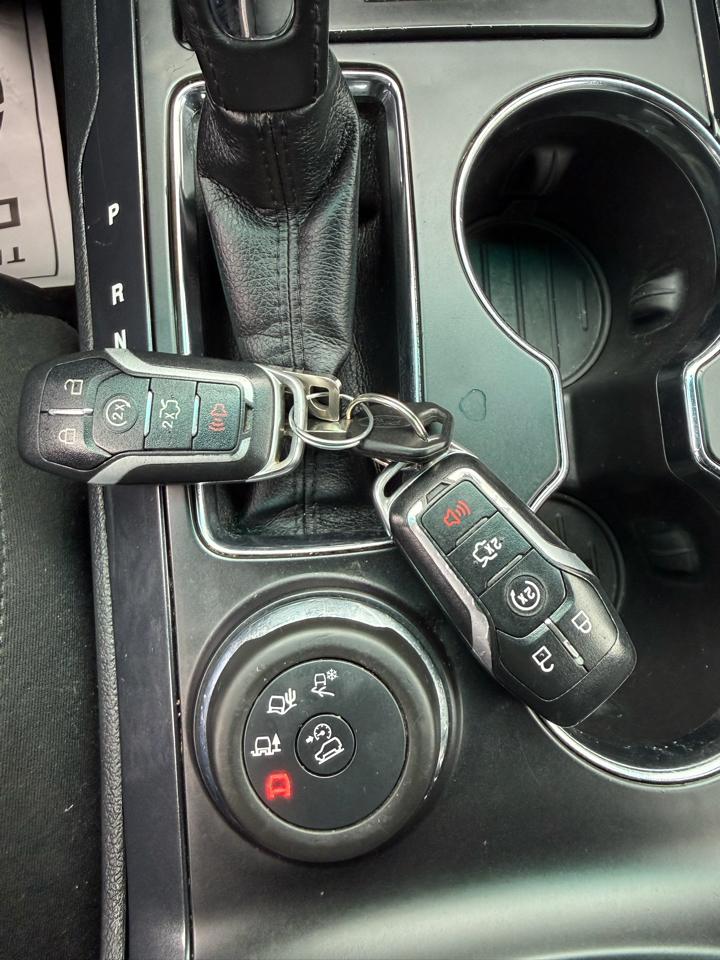 Ford Explorer XLT 4WD 2016