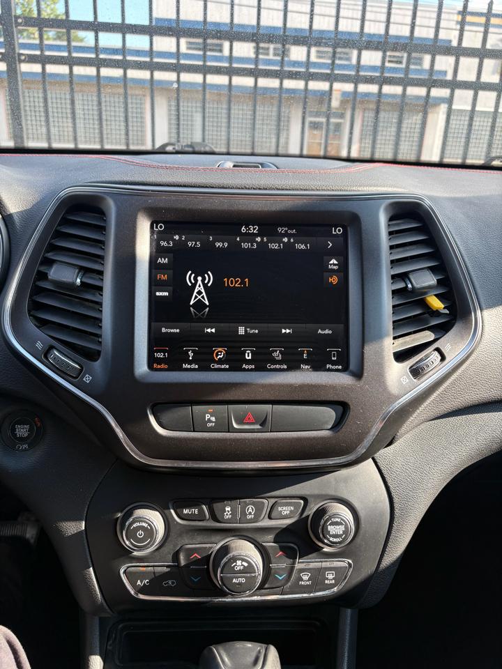 Jeep Cherokee Trailhawk 4WD 2019