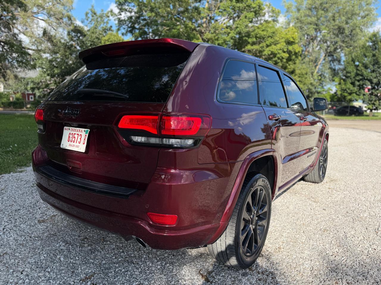Jeep Grand Cherokee Laredo 4WD 2018