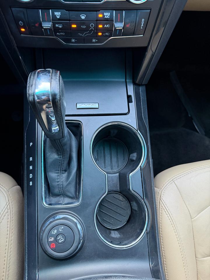 Ford Explorer XLT 4WD 2016