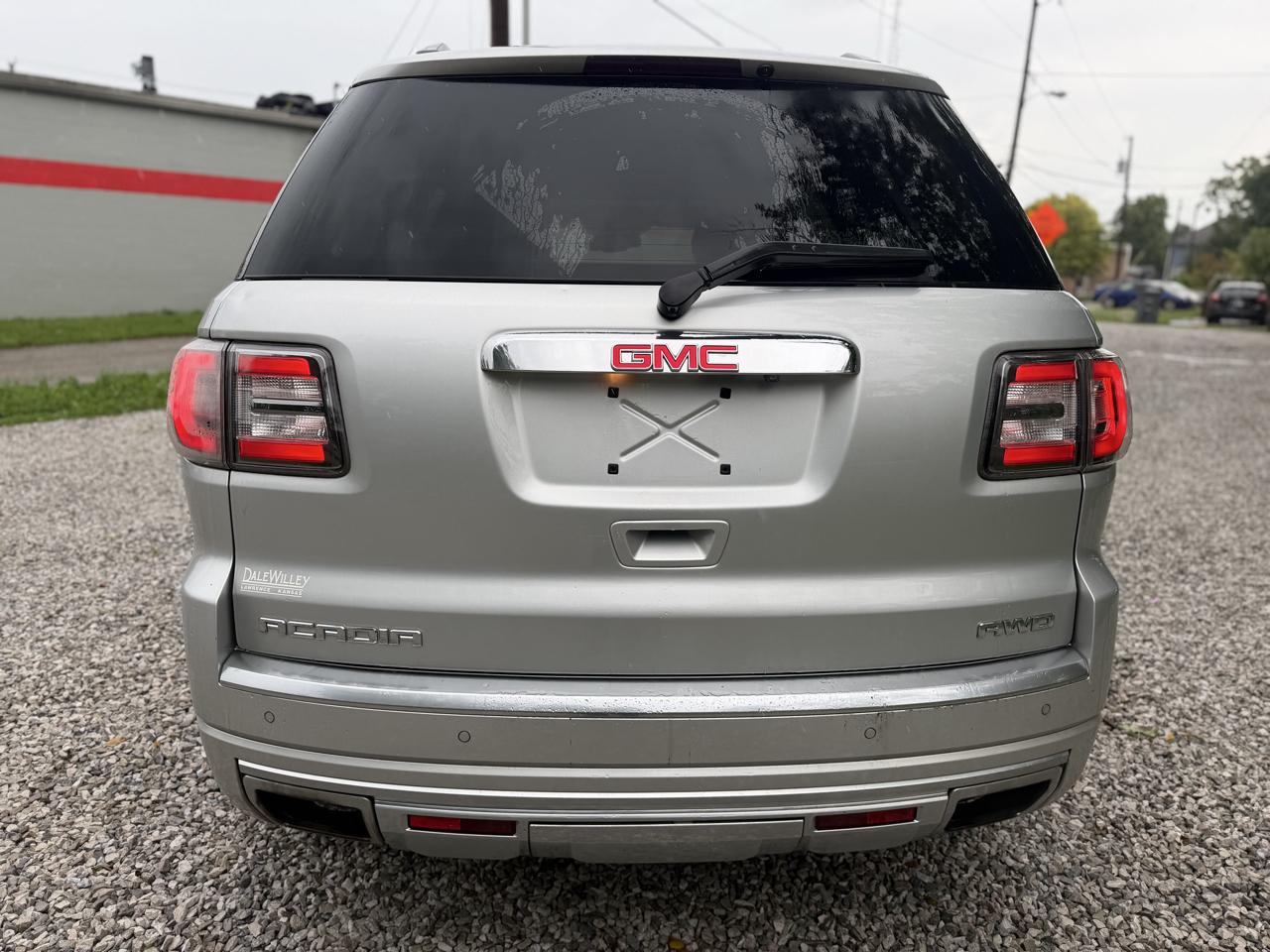 GMC Acadia Denali AWD 2013