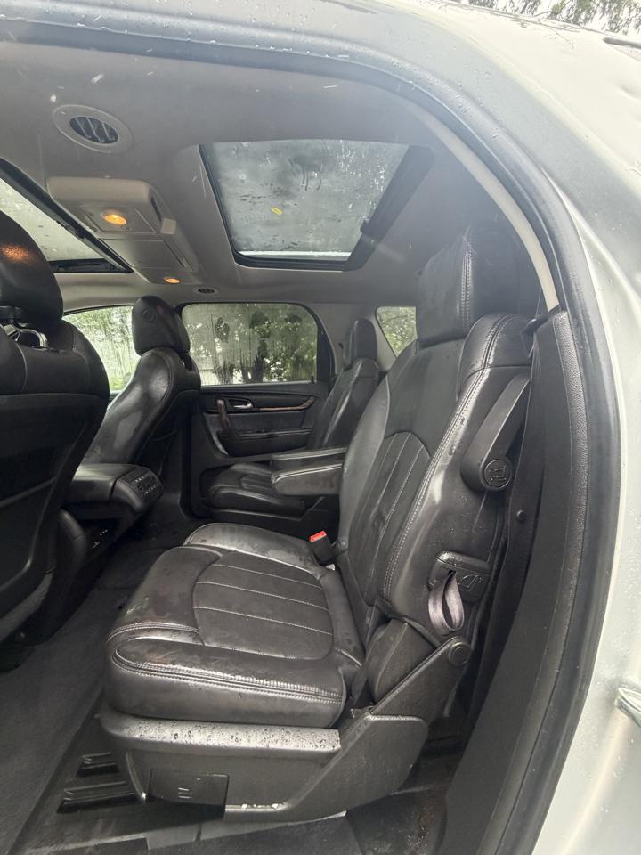 GMC Acadia Denali AWD 2013