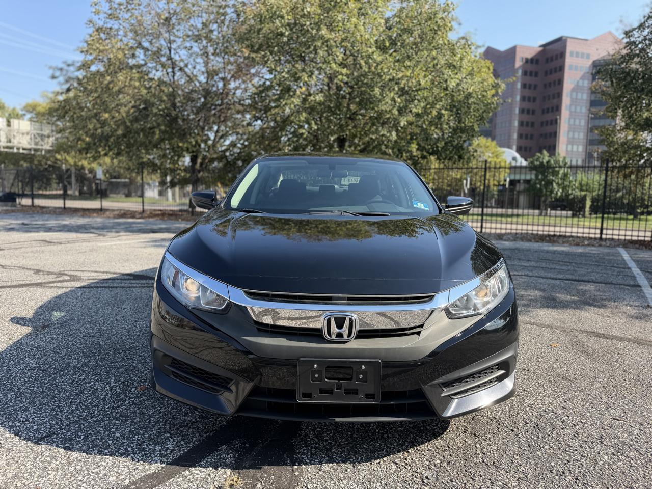 Honda Civic LX Sedan CVT 2018
