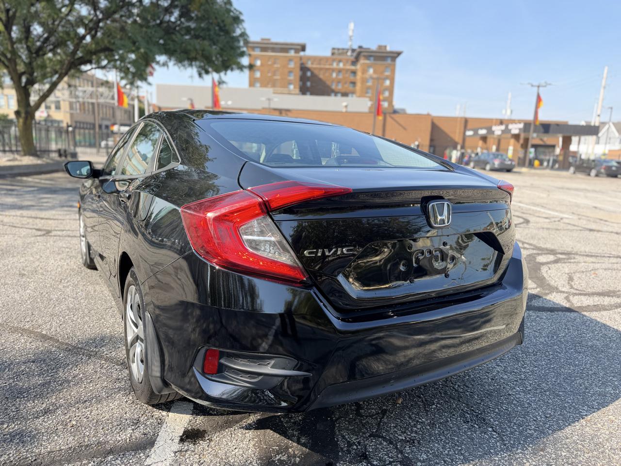Honda Civic LX Sedan CVT 2018
