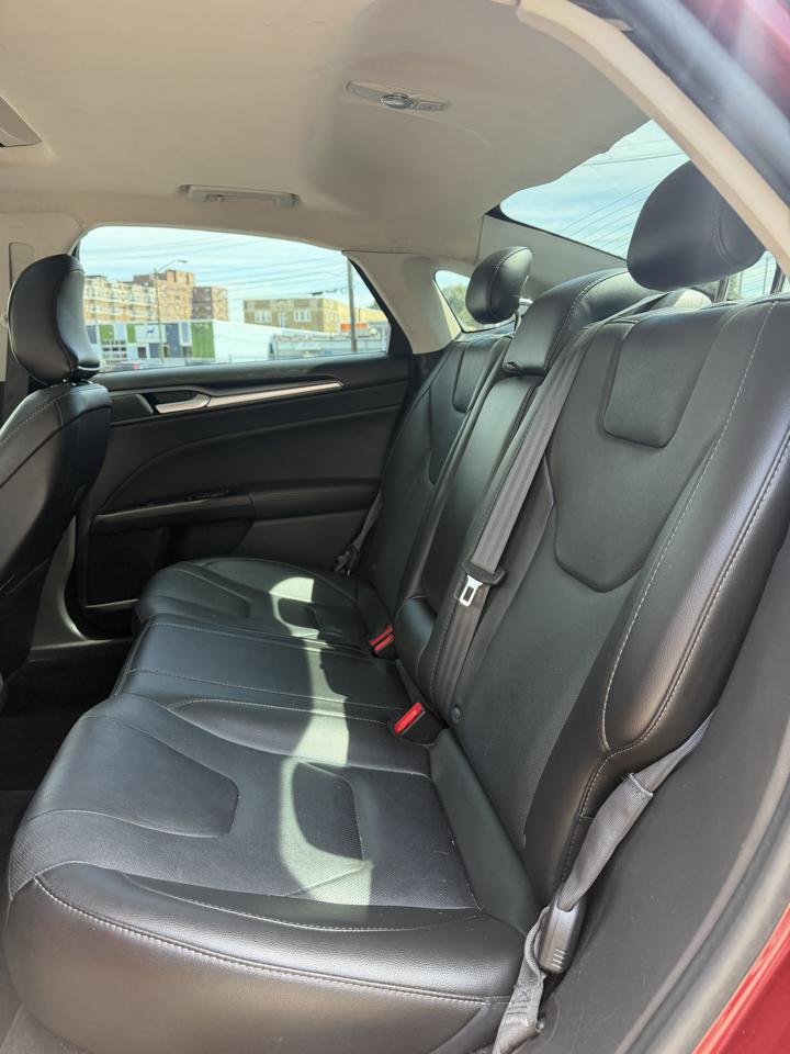 Ford Fusion Titanium 2016