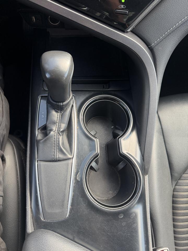 Toyota Camry L 2019