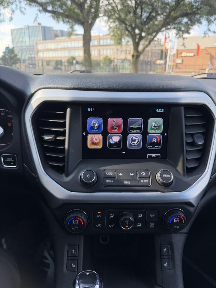 GMC Acadia SLT-1 FWD 2017