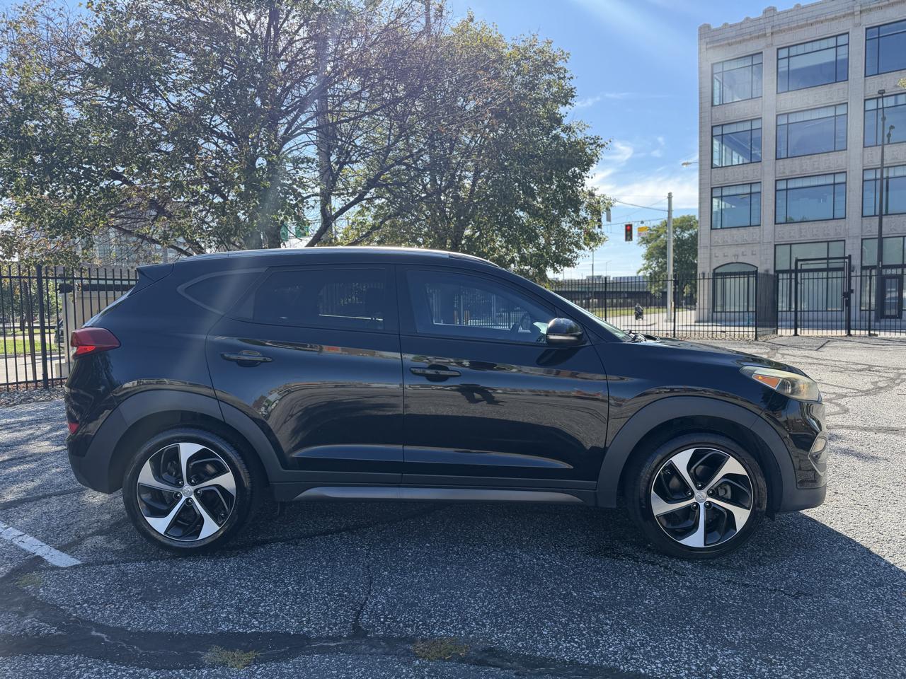 Hyundai Tucson Limited AWD 2016