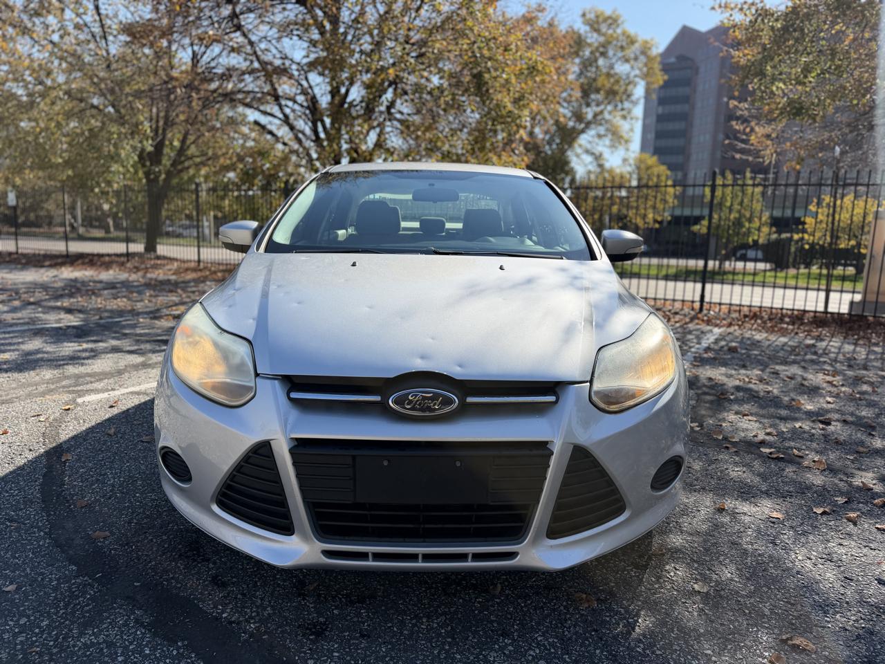Ford Focus SE Sedan 2014