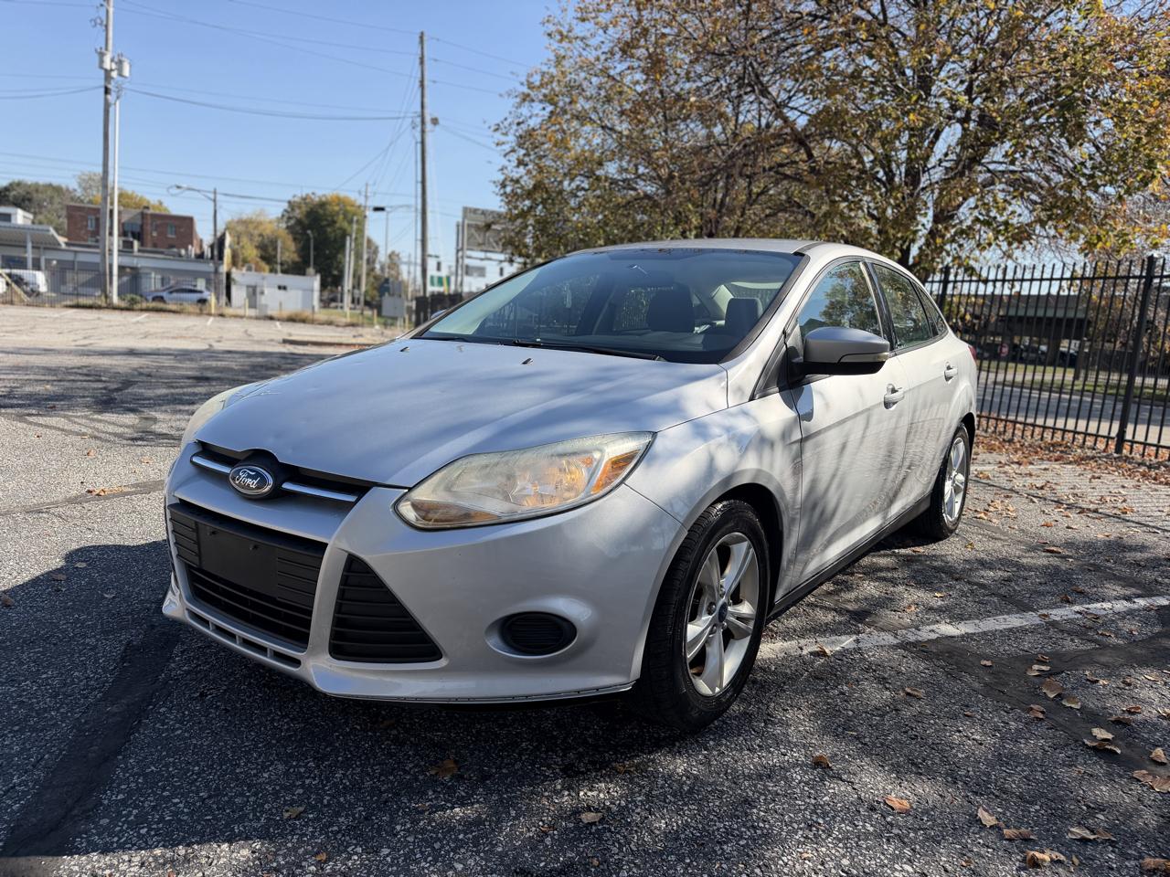 Ford Focus SE Sedan 2014