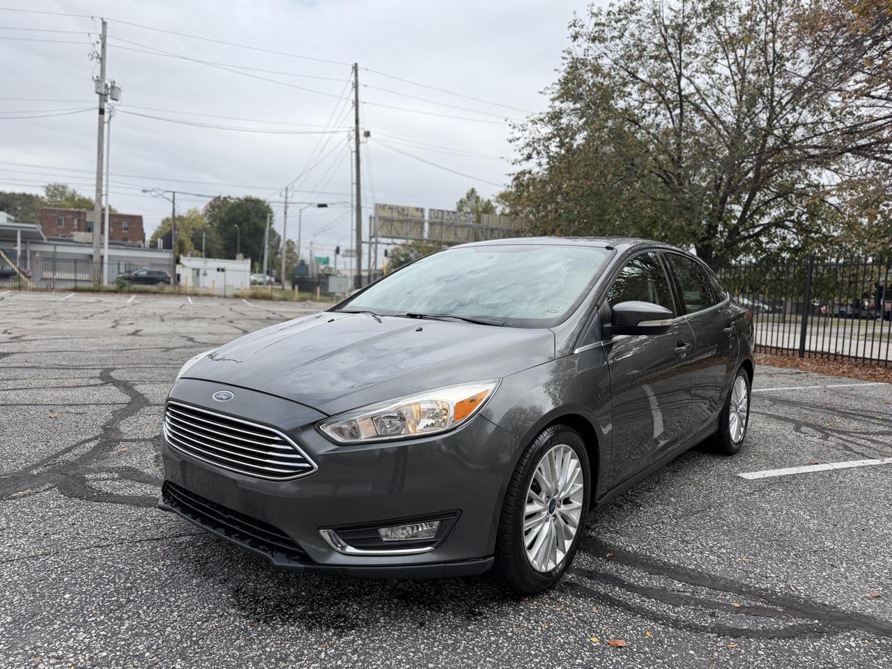 Ford Focus Titanium Sedan 2018